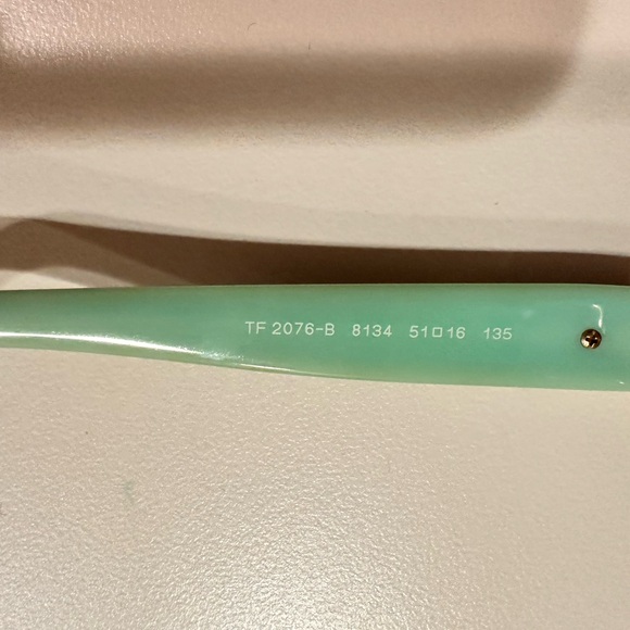 Tiffany & Co. eyeglasses with a tortoiseshell pattern and crystal accents - Picture 7 of 8